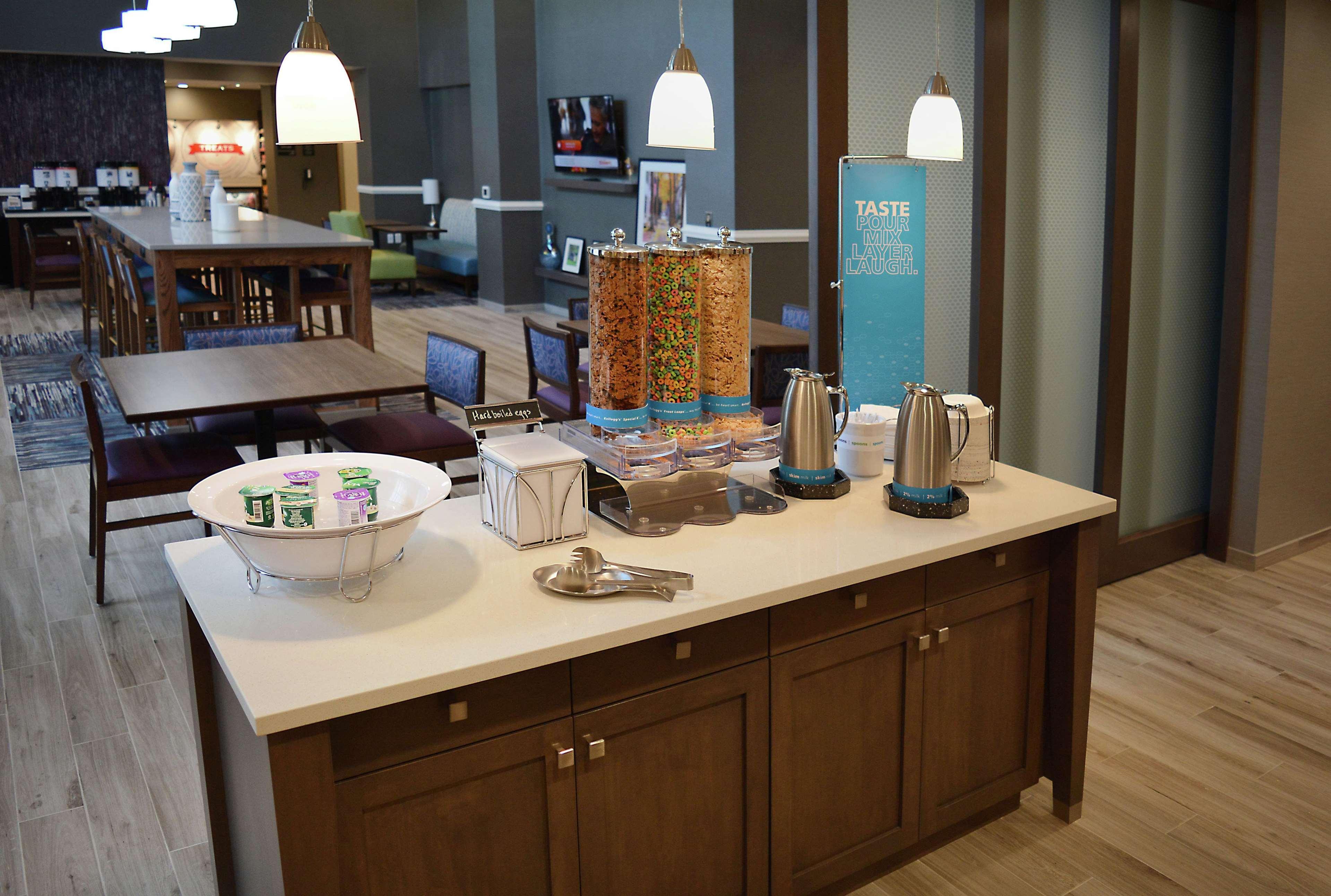 Hampton Inn & Suites Philadelphia/Media Extérieur photo